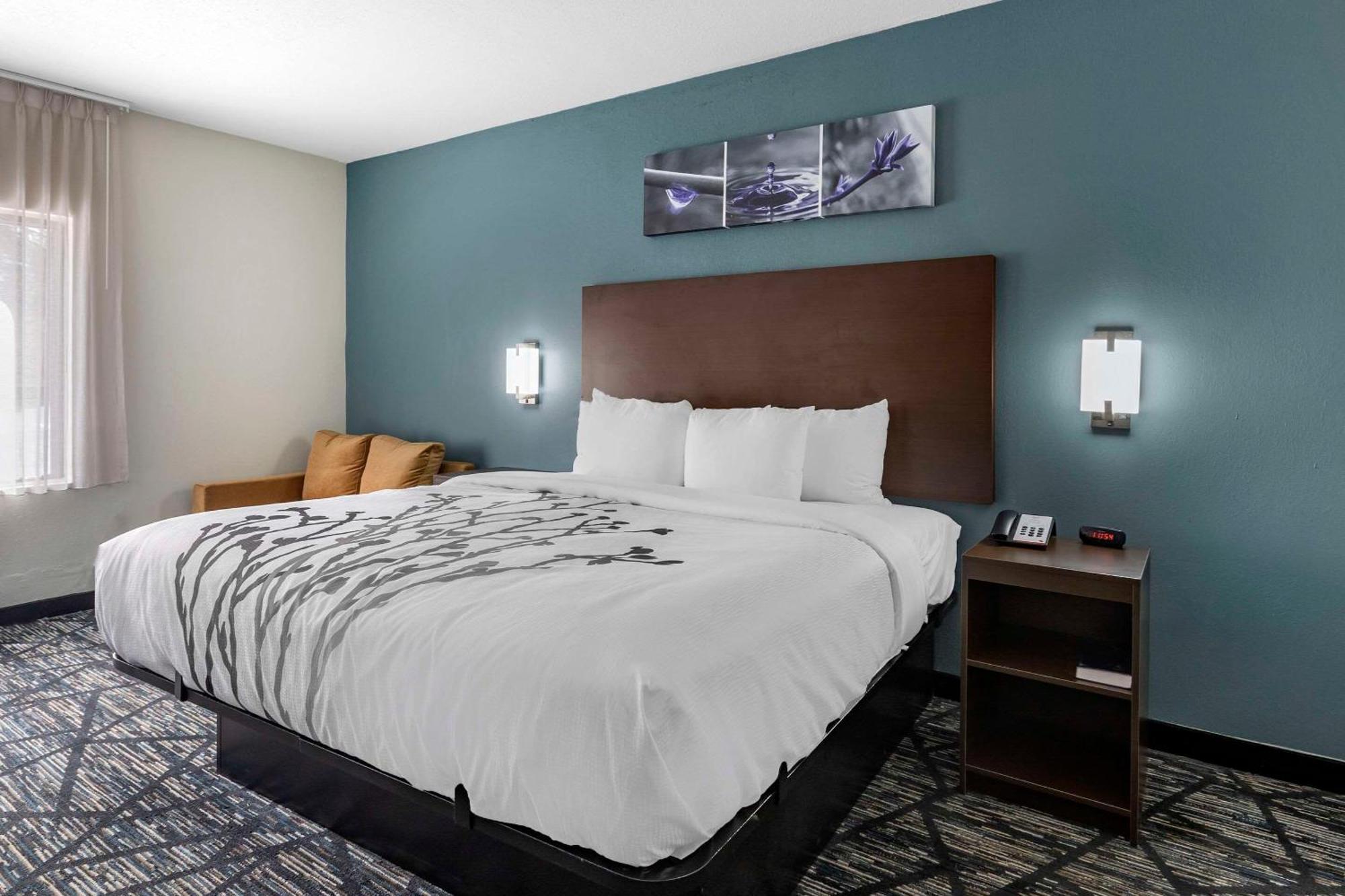Hotel Sleep & Augusta West Near Eisenhower Grovetown